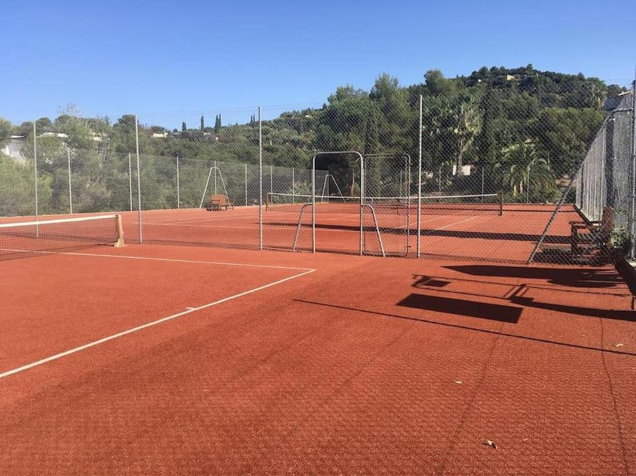 10 A 12 Pers Famille Amateurs Randonnee Boulouris Panorama Saint Raphael Tennis Piscine Partage Exterior photo
